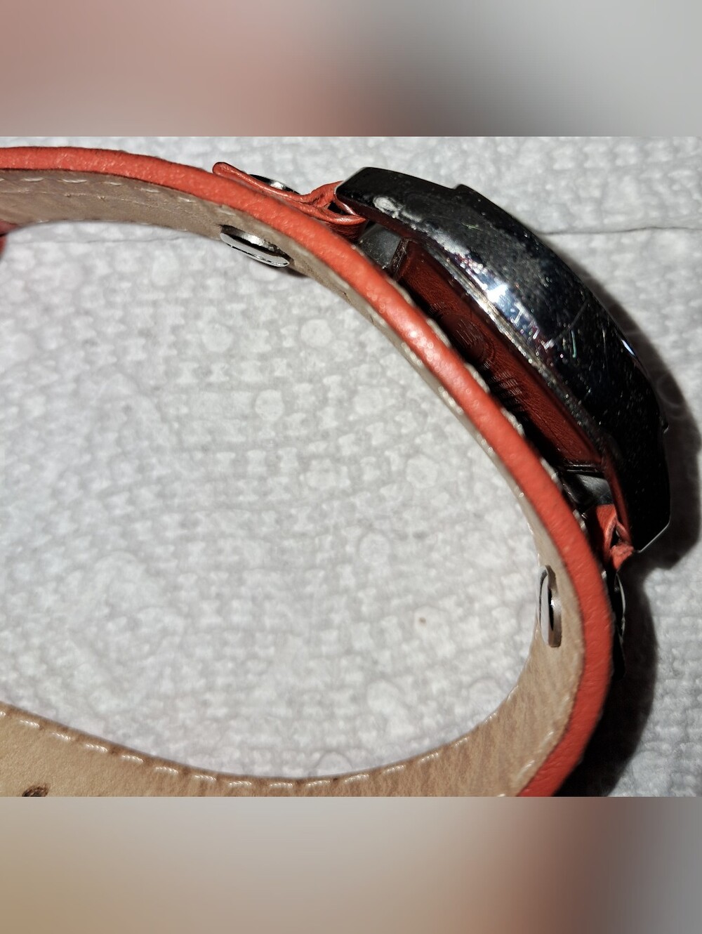 FOSSIL ORANGE FACE & BAND WATCH - Picture 6 of 16